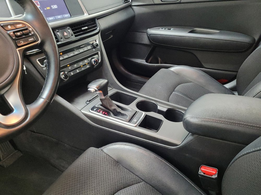 Used 2018 Kia Optima S FWD image 26