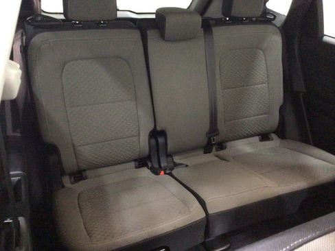 Used 2022 Ford Escape SE image 22