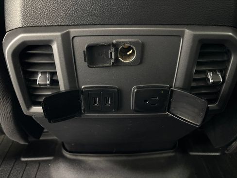 Used 2020 Ford F150 XLT w/ Equipment Group 302A Luxury AWD/4WD image 44