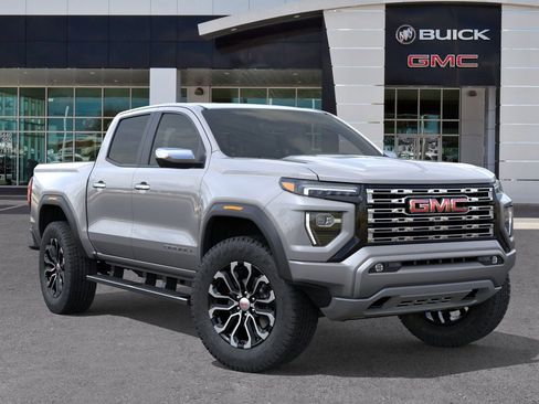 New 2026 GMC Canyon Denali image 7