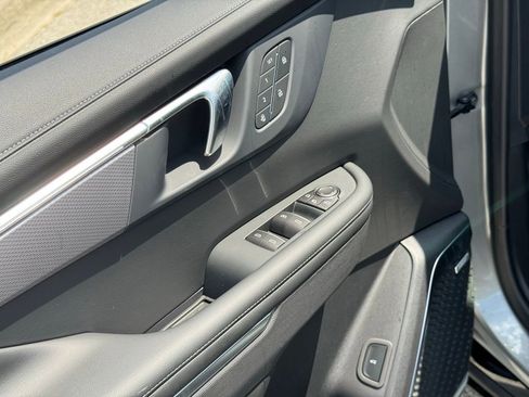 New 2025 Buick Enclave Sport Touring w/ Super Cruise Package image 17