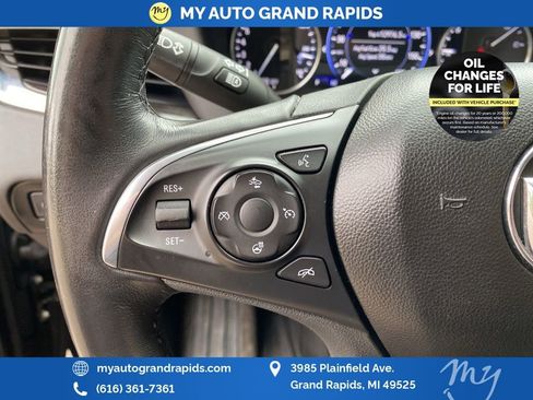 Used 2021 Buick Enclave Avenir w/ Avenir Technology Package image 8