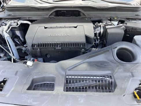 Used 2024 Honda Pilot EX-L image 7