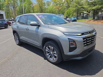 Used 2025 Chevrolet Equinox LT