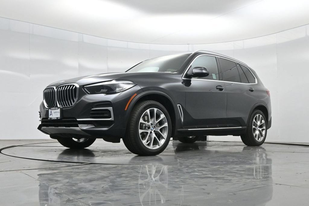 Used 2023 BMW X5 xDrive40i AWD/4WD image 52