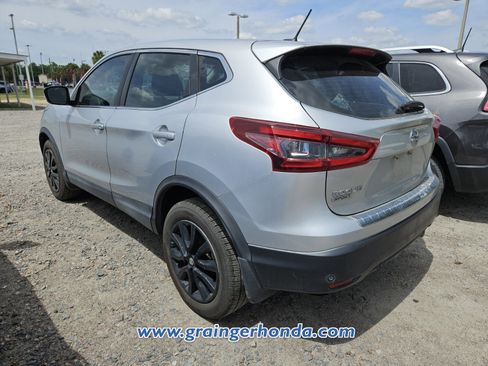 Used 2020 Nissan Rogue Sport S w/ Appearance Package image 10