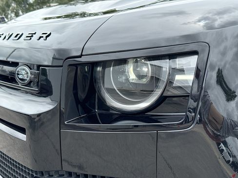 New 2026 Land Rover Defender 110 X-Dynamic SE AWD/4WD image 9