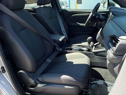 Certified 2026 Subaru Forester Premium AWD/4WD image 12