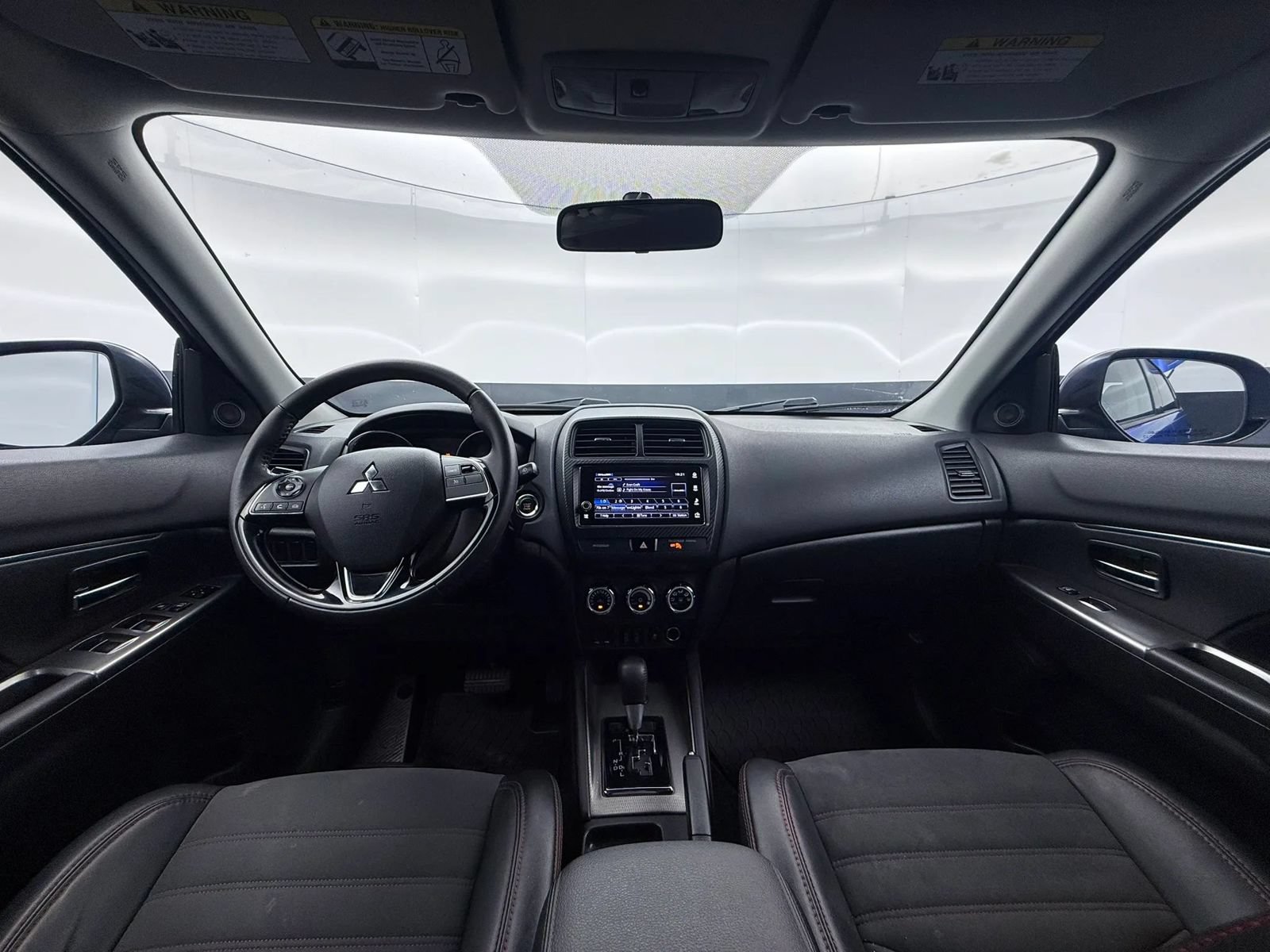 Used 2018 Mitsubishi Outlander Sport SE AWD/4WD image 26