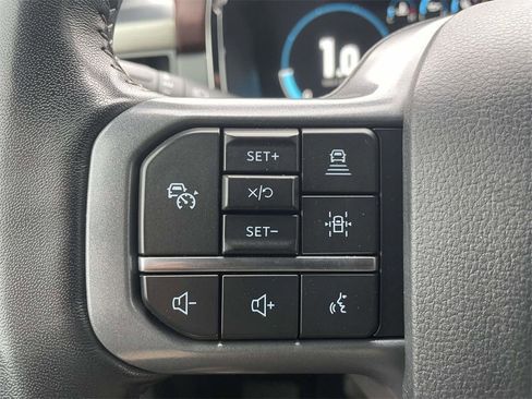 Used 2023 Ford F150 Lariat w/ Equipment Group 502A High image 29