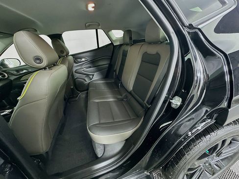 Used 2024 Chevrolet Trax ACTIV w/ Driver Confidence Package image 31