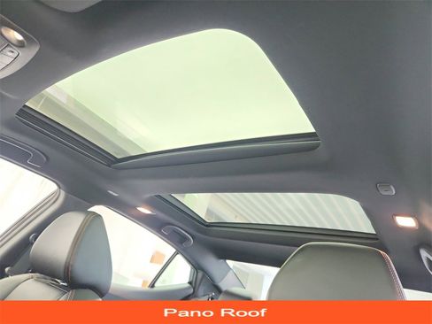 Used 2022 Nissan Maxima SR image 14