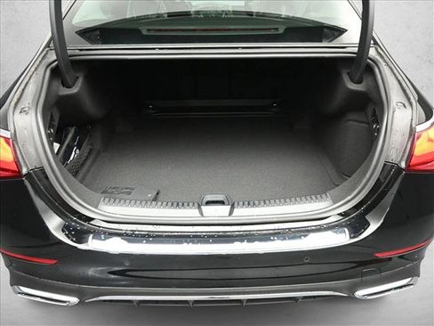 New 2026 Mercedes-Benz E 350 4MATIC Sedan image 21