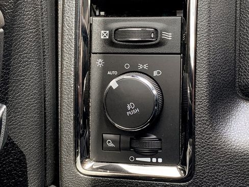 Used 2018 RAM 1500 Sport AWD/4WD image 17