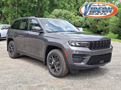 New 2025 Jeep Grand Cherokee Altitude