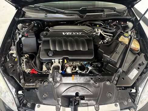 Used 2014 Chevrolet Impala LT w/ LT Sunroof Package FWD image 9