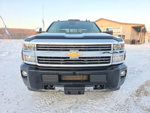 Used 2016 Chevrolet Silverado 2500 High Country image 2