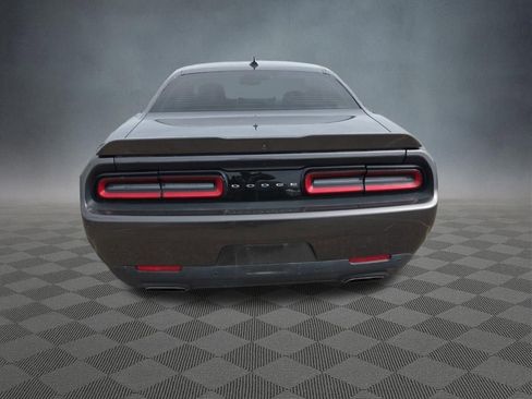 Used 2019 Dodge Challenger R/T w/ Plus Package RWD image 2