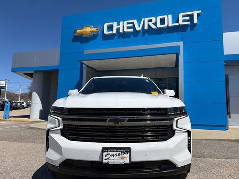 Certified 2022 Chevrolet Tahoe RST w/ Sport Performance Package AWD/4WD image 23