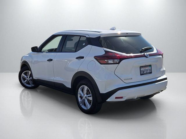 Used 2024 Nissan Kicks S FWD image 6