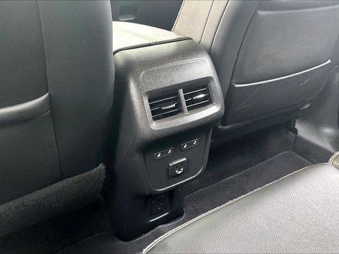 Used 2020 GMC Terrain Denali w/ GMC Pro Grade Package image 33