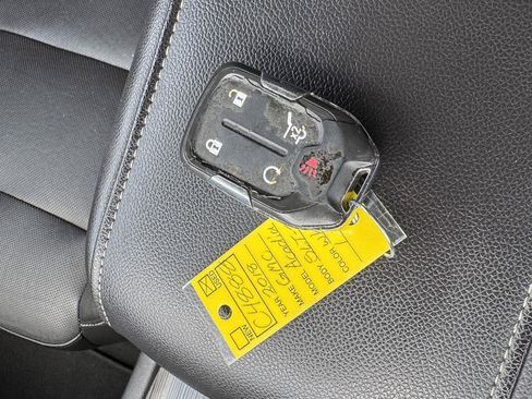 Used 2018 GMC Acadia SLT AWD/4WD image 35
