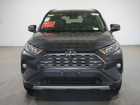 Used 2019 Toyota RAV4 Limited w/ Advanced Technology Package AWD/4WD image 2