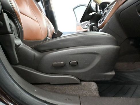 Used 2014 Buick Encore Premium image 42