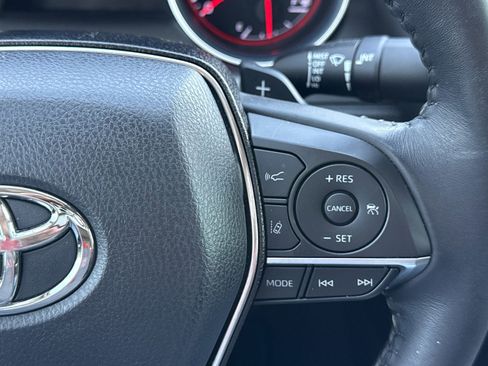 Used 2020 Toyota Camry XSE w/ Driver Assist Package image 22