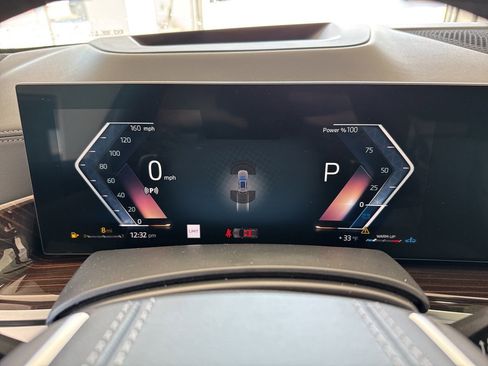 New 2026 BMW X5 xDrive40i w/ Climate Comfort Package image 18