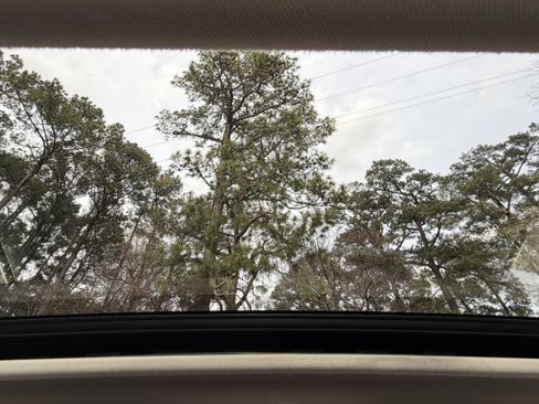 Used 2021 Subaru Crosstrek 2.5i Sport w/ Moonroof Package image 27