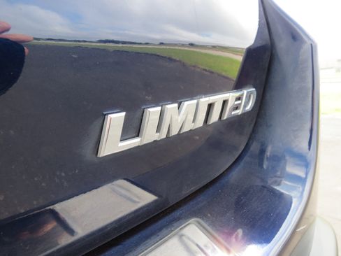 Used 2016 Toyota Highlander Limited image 46