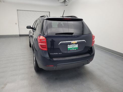 Used 2017 Chevrolet Equinox LT w/ Convenience Package AWD/4WD image 6