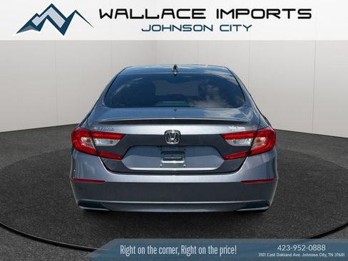 Used 2018 Honda Accord EX image 4