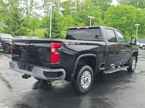 Used 2025 Chevrolet Silverado 2500 LT w/ Convenience Package AWD/4WD image 6