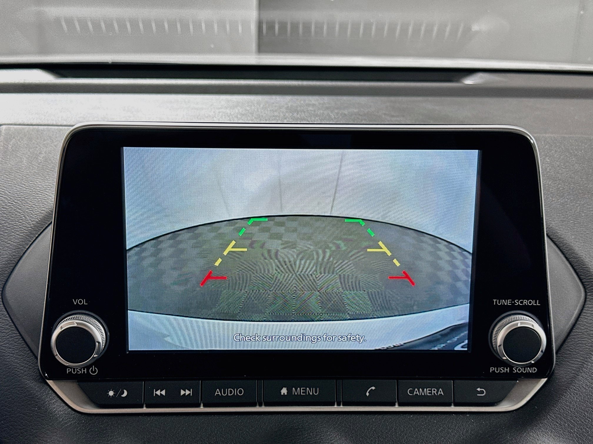 Used 2025 Nissan Sentra SR FWD image 22