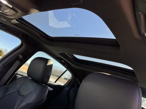 Certified 2023 Cadillac CT5 Luxury w/ Sun And Sound Package image 23