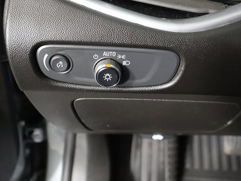 Used 2023 Chevrolet Malibu LT image 31