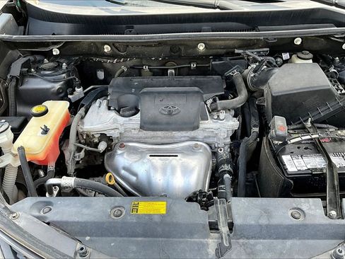 Used 2015 Toyota RAV4 XLE AWD/4WD image 29