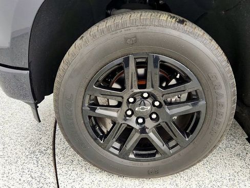 Used 2022 Chevrolet Silverado 1500 Custom w/ LPO, Dark Essentials Package image 9