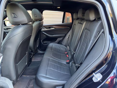 Used 2019 BMW X4 xDrive30i w/ Executive Package AWD/4WD image 43