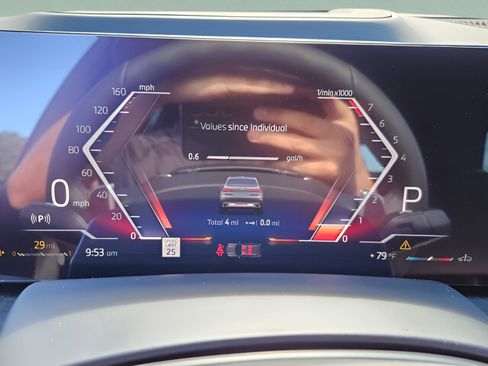 New 2026 BMW X5 sDrive40i w/ Premium Package image 19