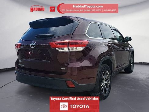 Certified 2019 Toyota Highlander LE AWD/4WD image 6