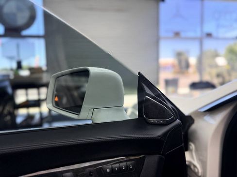 Used 2016 Mercedes-Benz CLS 400 image 4