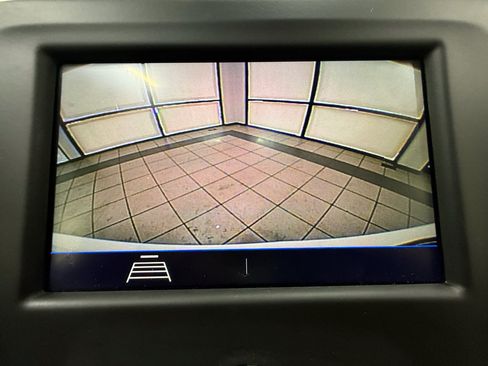 Used 2020 Chevrolet Equinox LS image 37