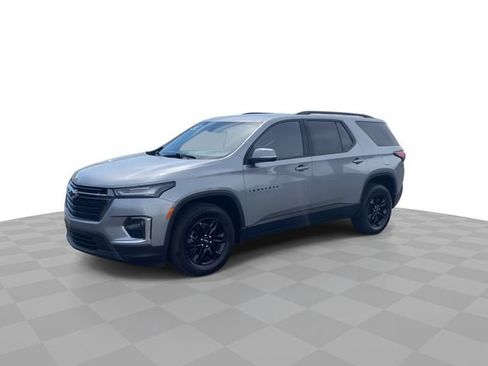 Certified 2023 Chevrolet Traverse LT w/ Midnight/Sport Edition FWD image 4