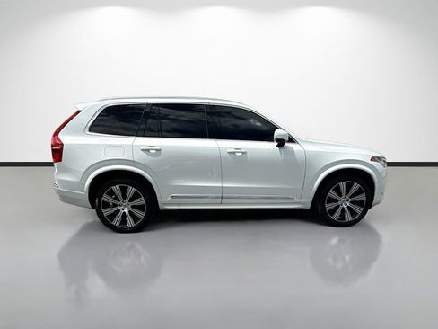 Used 2024 Volvo XC90 B6 Ultimate w/ Protection Package AWD/4WD image 2