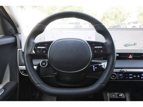 Certified 2024 Hyundai Ioniq 5 SEL image 16