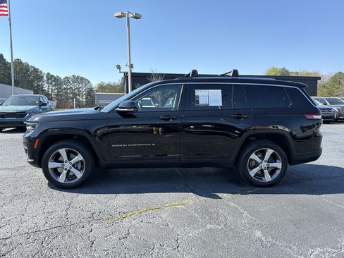 Used 2022 Jeep Grand Cherokee L Limited image 4