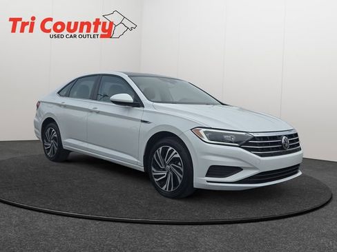 Used 2021 Volkswagen Jetta SEL image 1